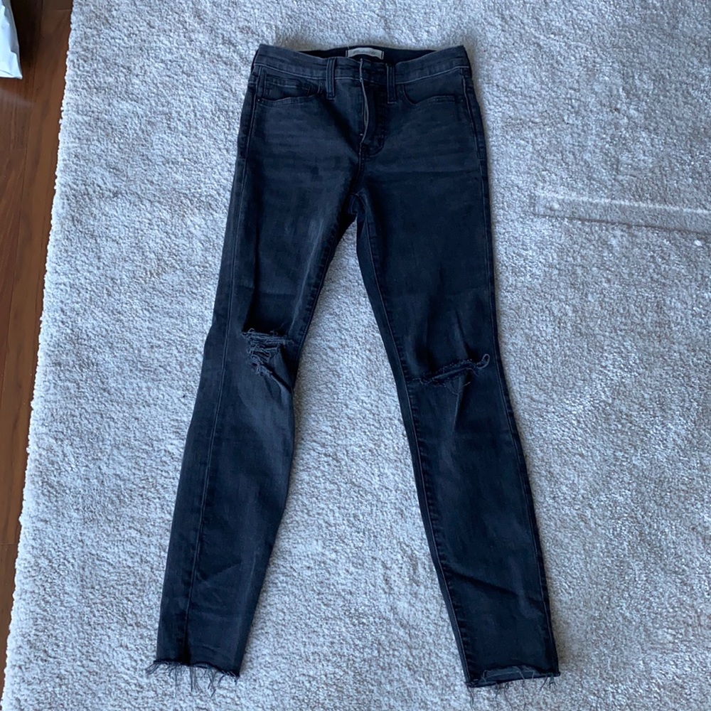 Madewell 9 inch High-Rise Skinny in Black Size 26